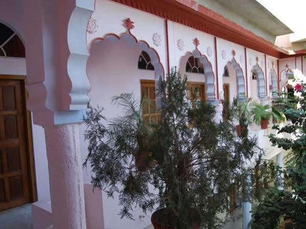 Aroma Hotel Pushkar Exterior foto